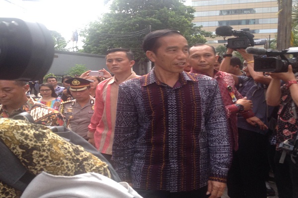 Sambut Hari Perempuan Internasional, Jokowi Tegaskan Perempuan Adalah Tiang Negara