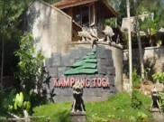Nikmati Panorama Alam di Kampung Toga Sumedang