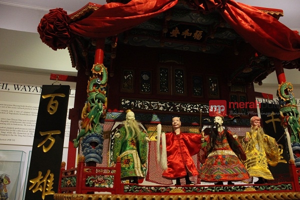 Wayang Kulit Tionghoa-Jawa Koleksi Budaya Tionghoa di Nusantara