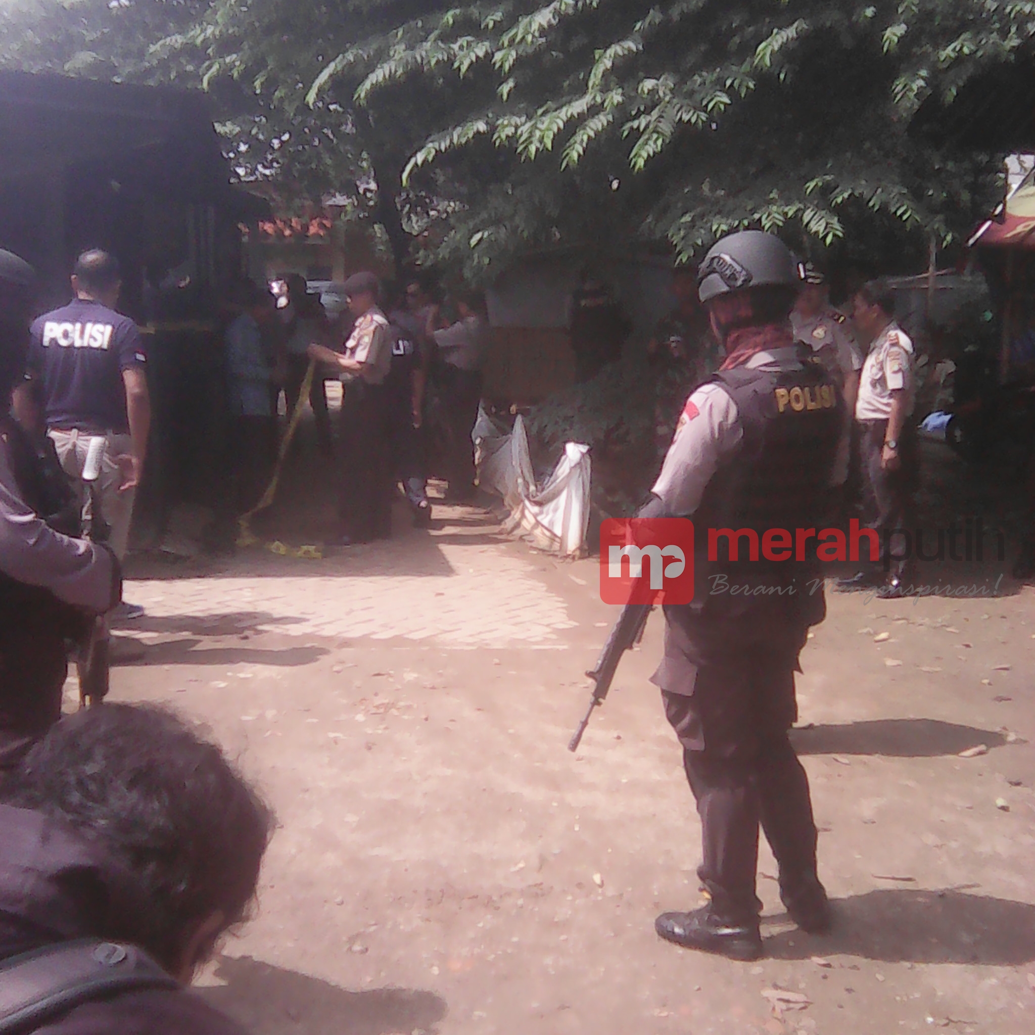 Terduga Teroris yang Ditangkap di Ciputat Terkait Bom Thamrin