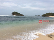 Ayo Nikmati Eksotisme Pantai Watu Karang dan Brosok Pacitan