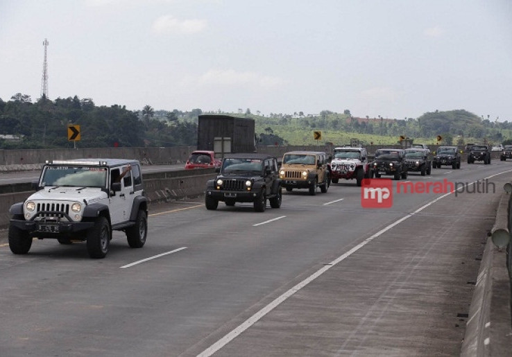 Meriahnya Bandung American Jeep Jamboree