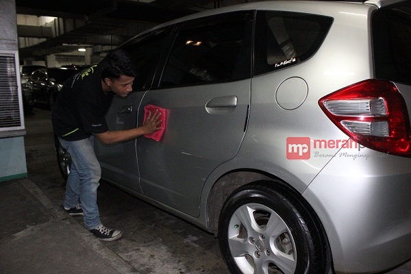 Temuan Formula Cuci Mobil Tanpa Air