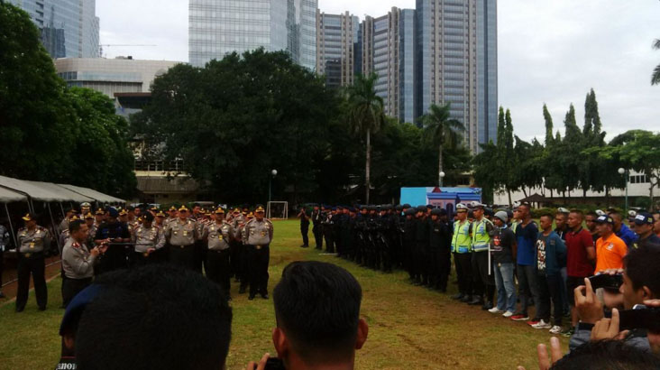 Kapolda Metro Jaya Soroti Kerumunan Masyarakat Saat Ledakan Bom Thamrin