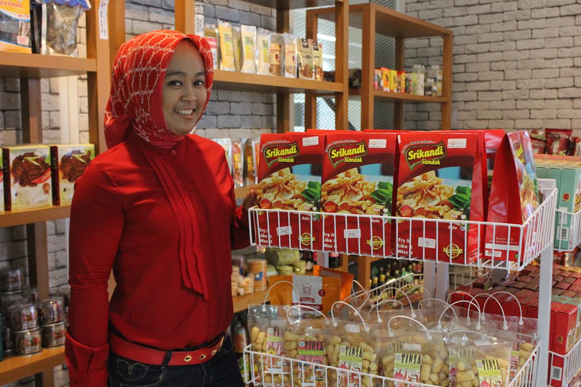 Sensasi Gurih Keripik Selondok Rasa Daun Jeruk