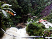 Air Terjun Kembang Soka Pesona Alam Kulon Progo