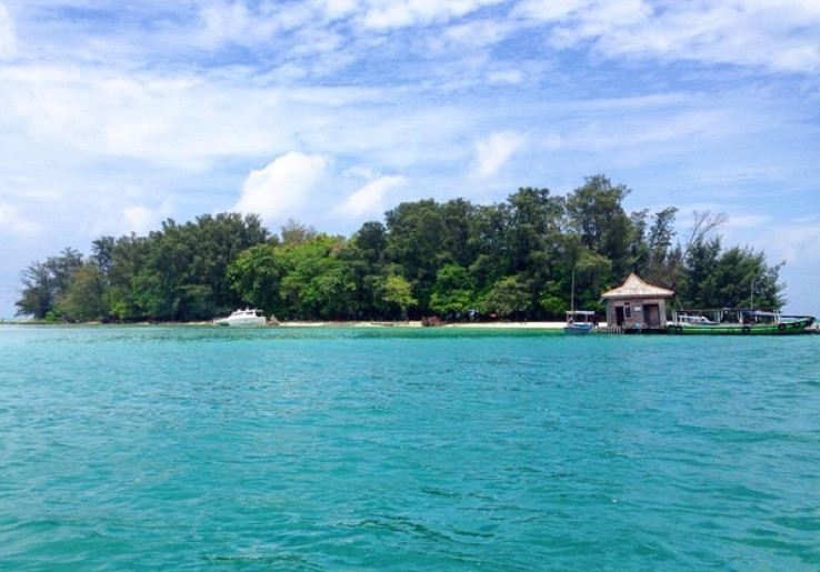 Pulau Semak Daun Surganya Para Pecinta Alam