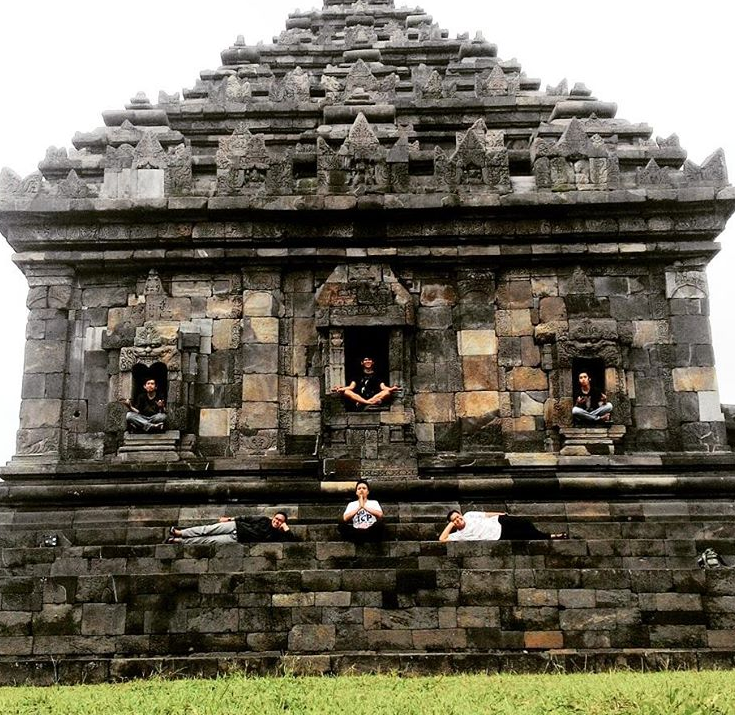 Pesona Eksotis Candi Ijo Yogyakarta