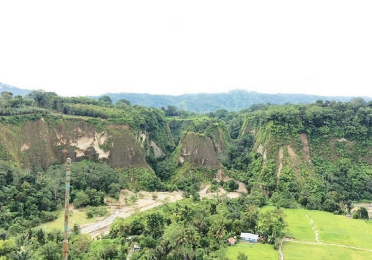 Nikmati Panorama Wisata Ngarai Sianok di Bukittinggi