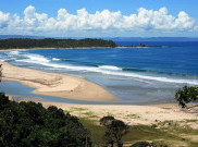 Yuk Liburan Seru dan Murah ke Pantai Bagedur Banten