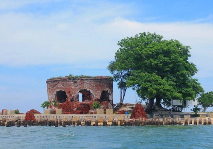 Benteng Martello, Wisata Bersejarah Pulau Kelor