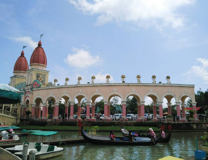 Yuk, Liburan Romantis Ala-Ala Venesia di Little Venice Kota Bunga
