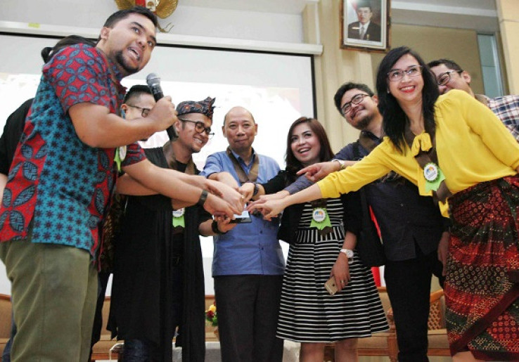 Aplikasi Komunitas Sebangsa Siap Atasi Persoalan Komunikasi