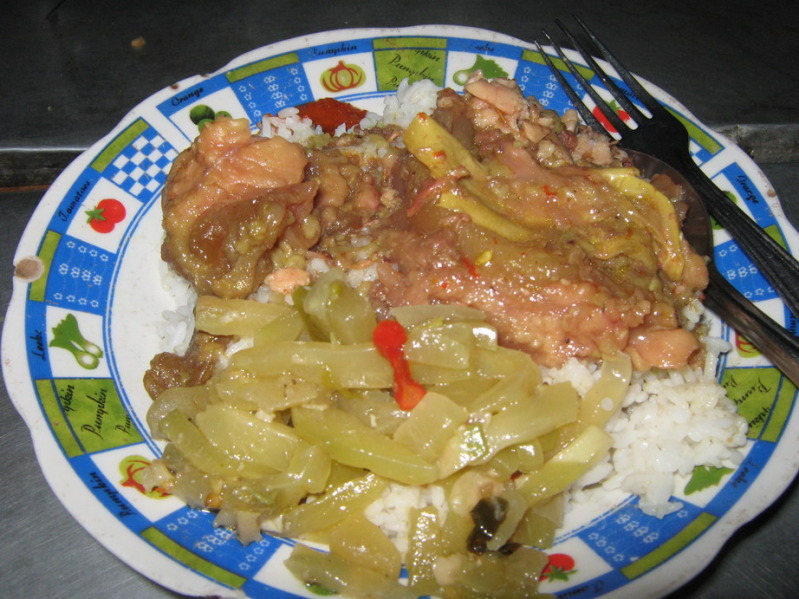 Lezatnya Urat Sapi Nasi Koyor Bu Parman  