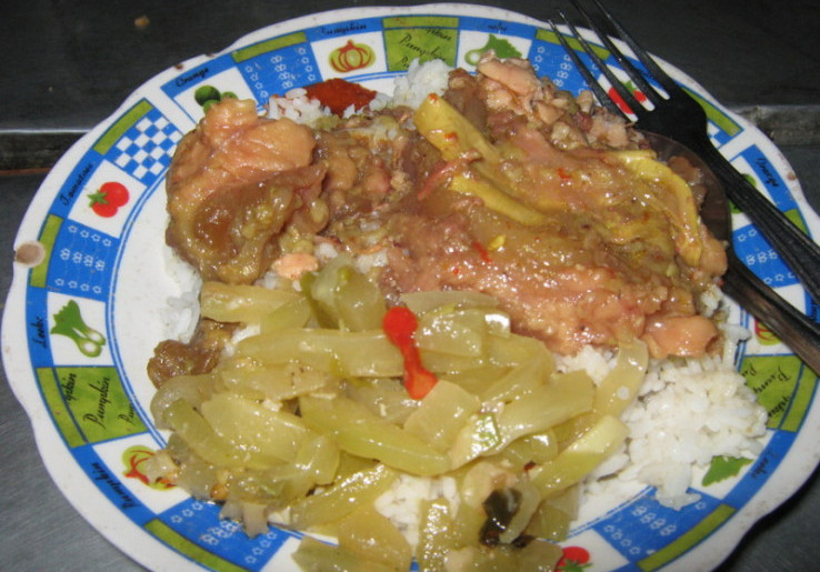 Lezatnya Urat Sapi Nasi Koyor Bu Parman  