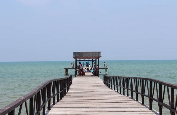 Pesona Pantai Widuri Jadi Ikon Wisata di Pemalang