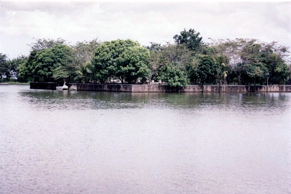 Danau Tasikardi Peninggalan Sultan Banten untuk Sang Ibunda