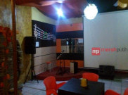 Kafe Akurasa Tempat Nobar Favorit di Kota Serang