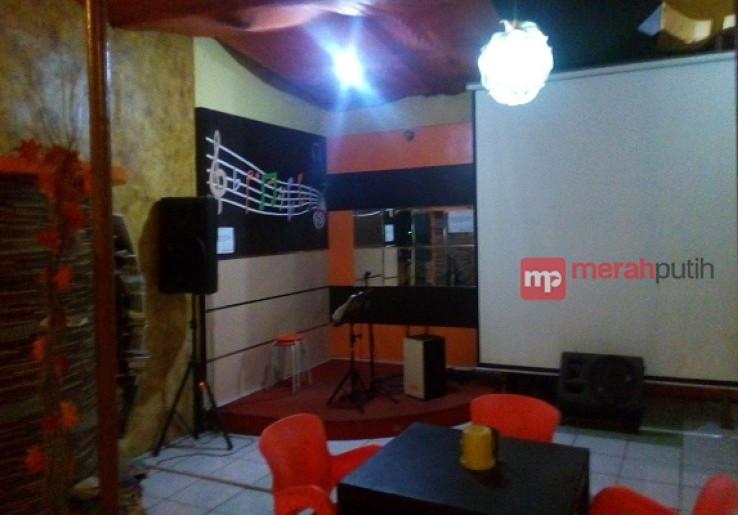 Kafe Akurasa Tempat Nobar Favorit di Kota Serang