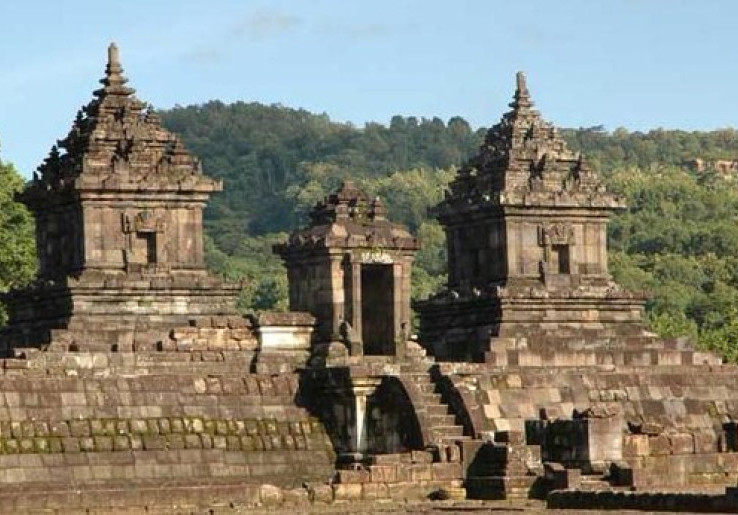 Candi Barong Peninggalan Hindu Jawa Klasik yang Ditemukan Belanda