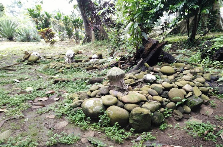 Tiga Makam Keramat Tersembunyi di Kebun Raya Bogor