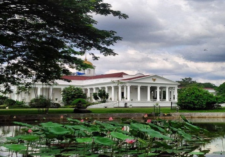Mesum di Kebun Raja Sakabumi, Siap-Siap Tulah Leluhur