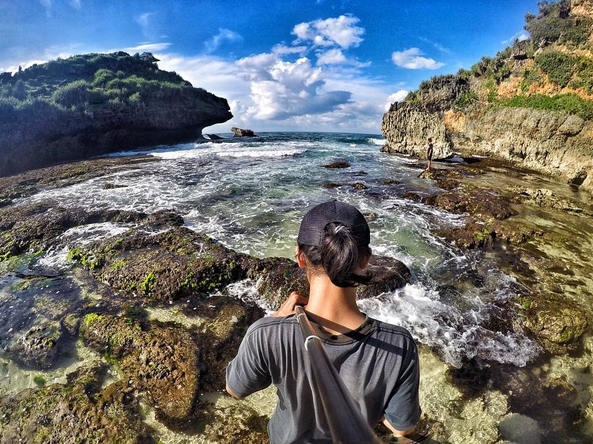 Liburan Seru di Pantai Nglimun Yogyakarta