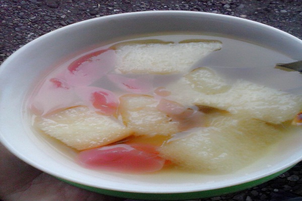 Hangatkan Tubuh dengan Sajian Khas Nusantara Wedang Ronde