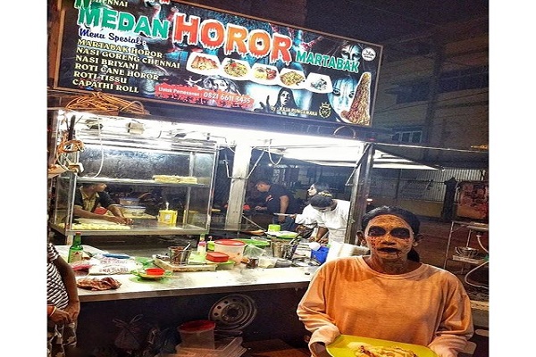 Sajian Unik Medan Martabak Horor