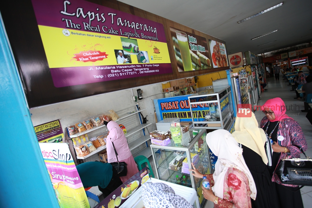 Kue Lapis Tangerang Diminati Pelbagai Kalangan sampai Luar Negeri