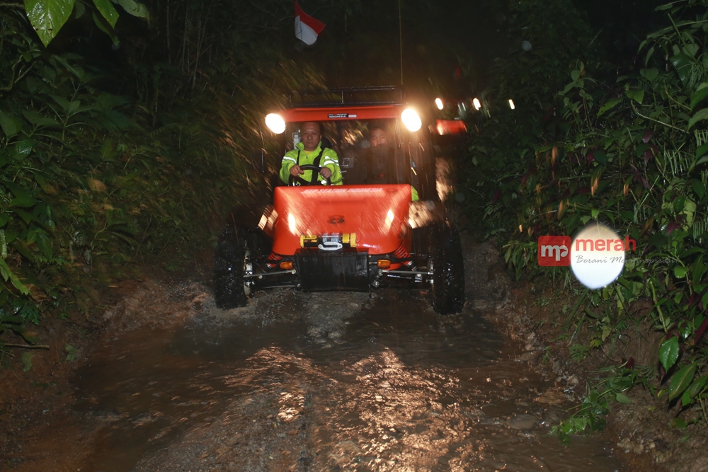 Jungle Offroad dengan Fin Komodo JSI Resort