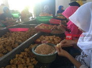 Kuli Bangunan Sukses Berbisnis Tahu Tuna Khas Pacitan 