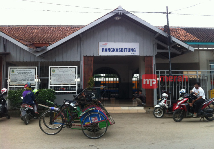 Menengok Banten Tempo Doeloe, Menyusuri Jalur Kereta Api Jakarta-Rangkasbitung 
