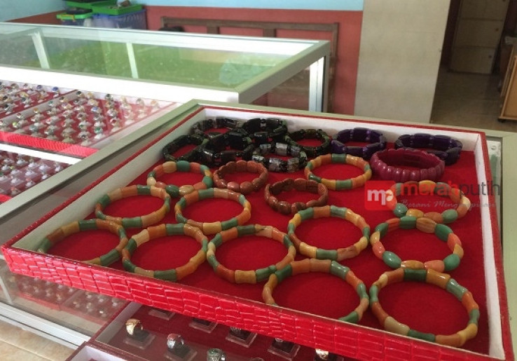 Miliki Batu Akik Asli Pacitan dengan Harga Terjangkau