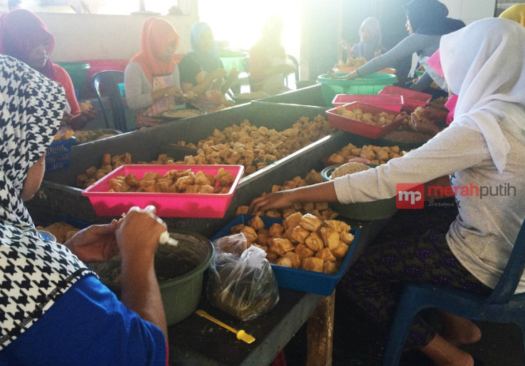 Proses Pembuatan Tahu Tuna Khas Pacitan