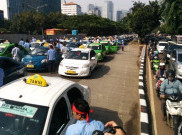 Dishub dan Polisi Razia Taksi Ilegal