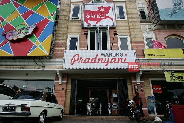 Warung Babi Guling Pradnyani Berawal Kangen Makanan Bali