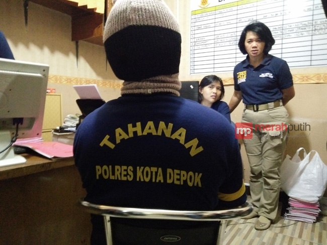 Cemburu, Motif JW Cangkul Istri dan Mertua 