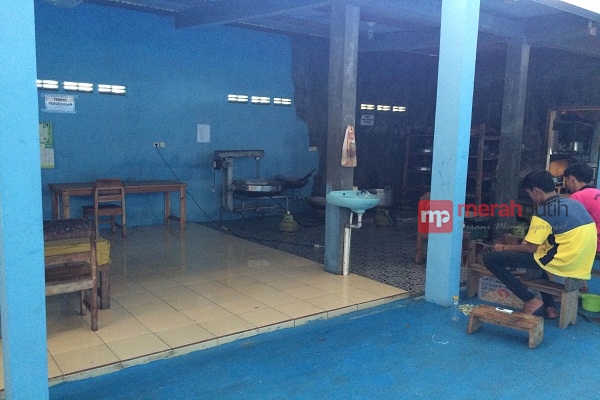 Harapan Budi untuk Produksi Abon Tuna Inggil Pacitan