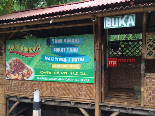 Penggemar Tahu Gimbal di Pacitan Ini Sampai Luar Kota 
