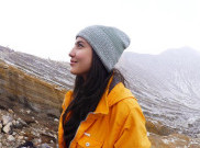 Liburan Seru Pevita Pearce di Kawah Ijen Banyuwangi