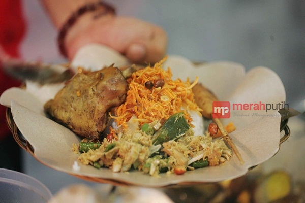 Jelajahi Kuliner Bali di Rumah Makan Dewata Tangsel