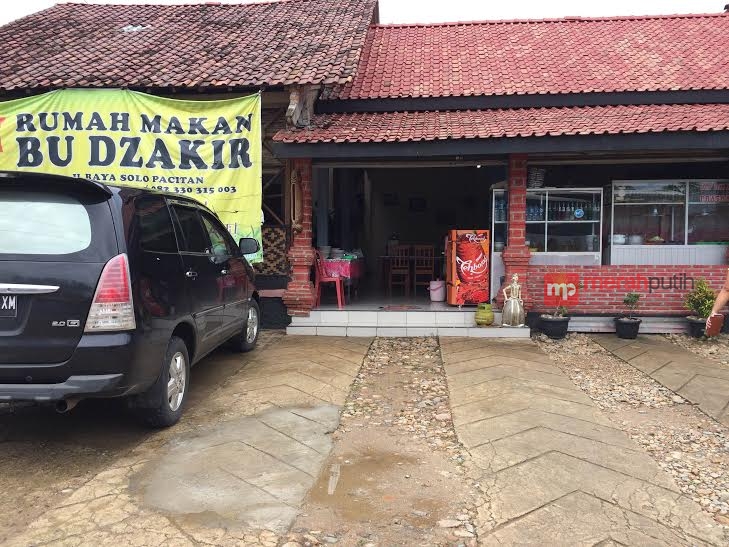 http://server5.merahpoetih.com/gallery/public/2016/03/30/rj3HZBY6Uw1459307513.jpg