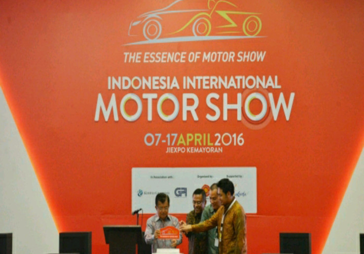 Jusuf Kalla Optimis Industri Otomotif  Tingkatkan Pertumbuhan Ekonomi 