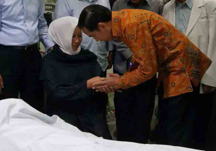 Presiden Jokowi Sampaikan Duka Cita Kepada Istri Gubernur Kepri 