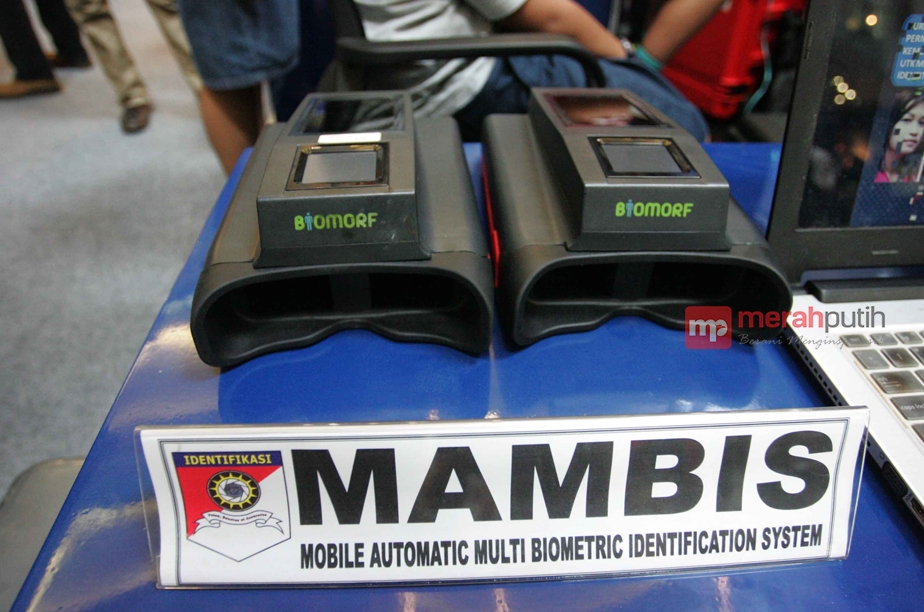 Dua Alat Canggih Tim Cyber Crime Dipamerkan