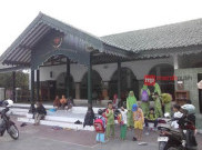Yuk, Wisata Religi ke Masjid Pathok Negoro Ad Darojat Babadan