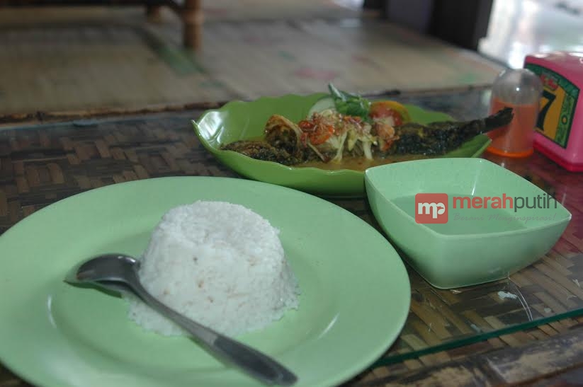 Nikmati Lezatnya Tongseng Ikan Tawar Bu Kun