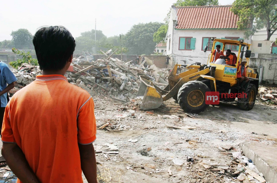 Warga Rawajati Jaksel Keluhkan Belum Terima Uang Ganti Rugi Penggusuran