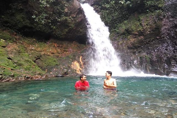 5 Curug Favorit Pelancong di Bogor